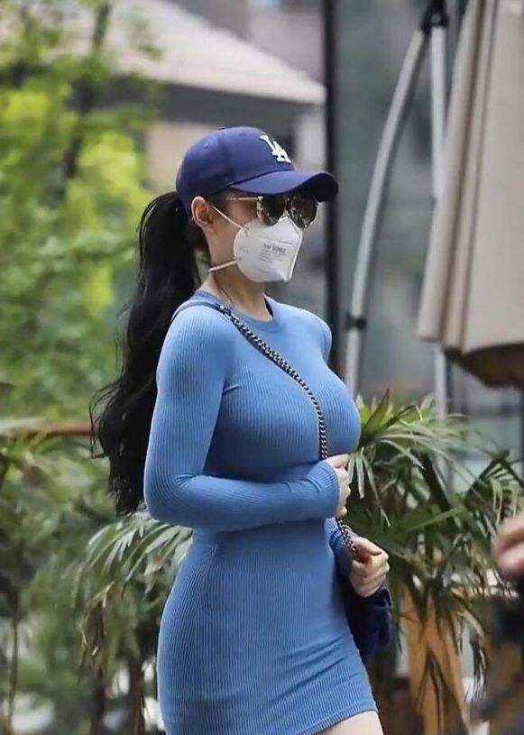 绿茵王朝bt服下载